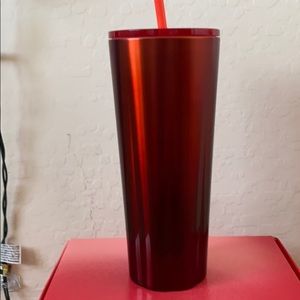 Red Starbucks cup